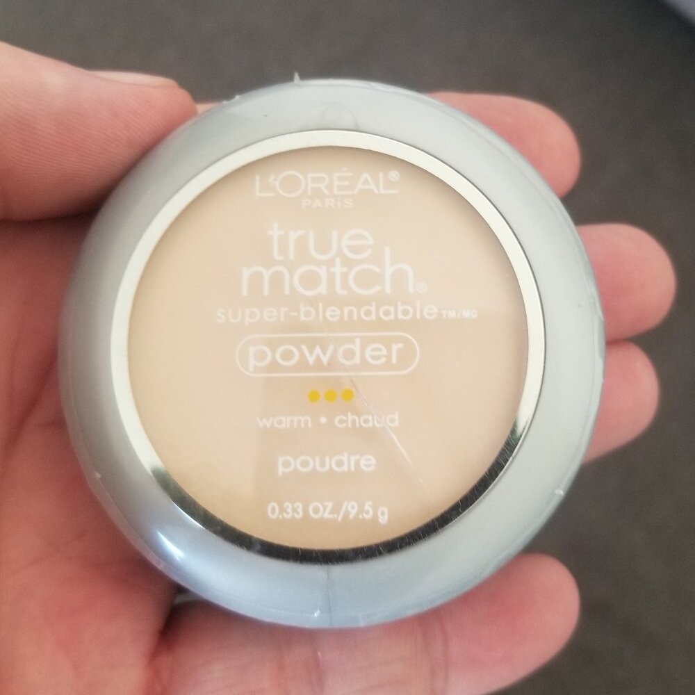 L'Oreal Paris True Match Super Blendable Oil Free Makeup Powder, W1